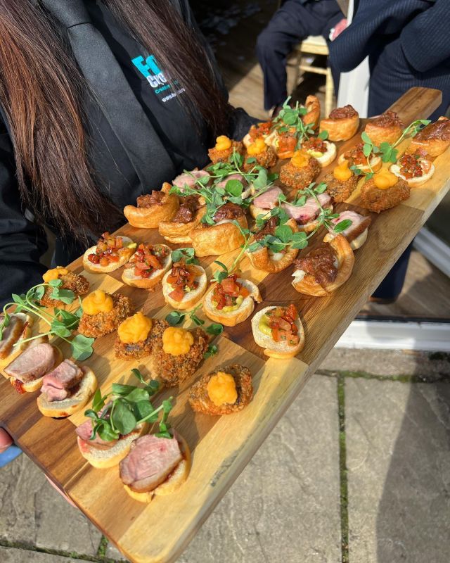 canapés will always be our favourite!🥰